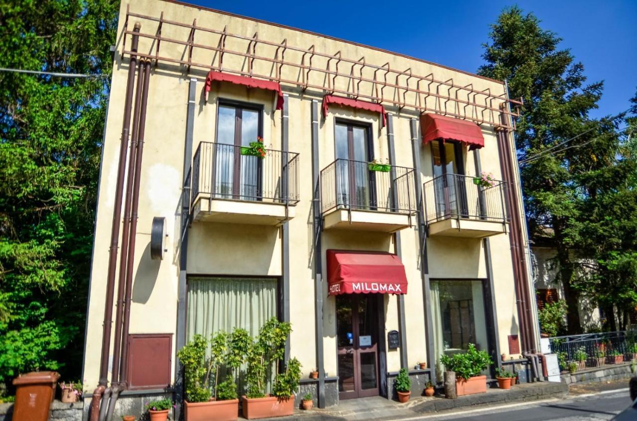 Hotel Milomax Dış mekan fotoğraf
