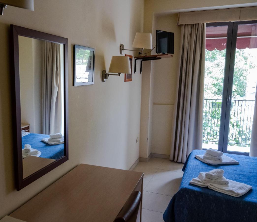 Hotel Milomax Dış mekan fotoğraf