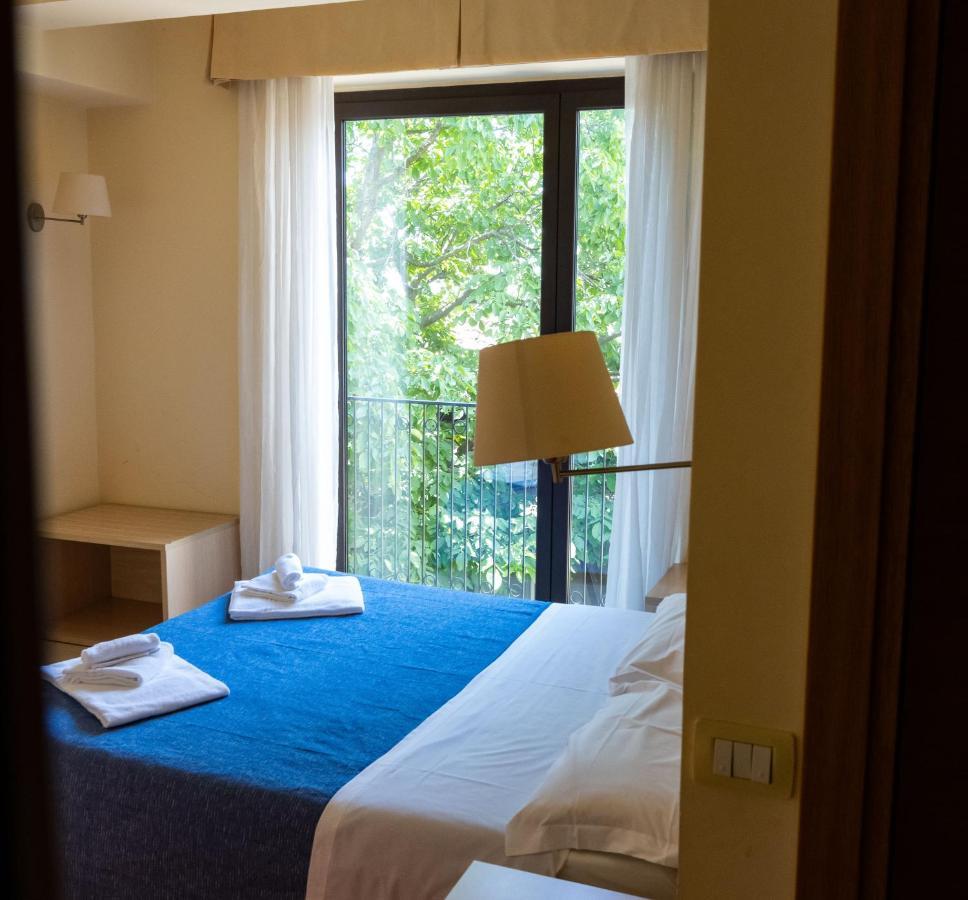 Hotel Milomax Dış mekan fotoğraf