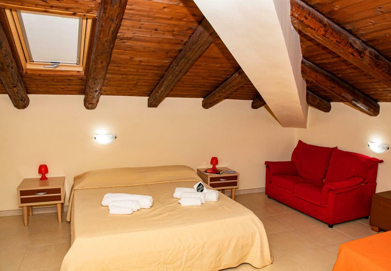 Hotel Milomax Dış mekan fotoğraf